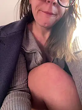 Snapshot of ladywithbigass chatting on 10, 2, 2025 ladywithbigass online show from 10, 2, 2025