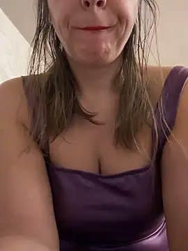 Snapshot of ladywithbigass chatting on 6, 10, 2025 ladywithbigass online show from 6, 10, 2025