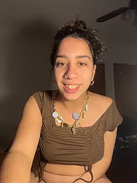 Snapshot of Souphicherry chatting on 18, 7, 2026 Souphicherry online show from 18, 7, 2026