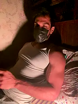 Snapshot of fitxrs chatting on 5, 10, 2025 fitxrs online show from 5, 10, 2025