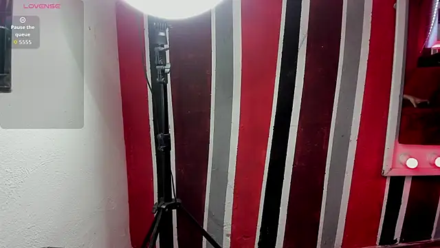 Snapshot of curvy_mature4u chatting on 10, 9, 2025 curvy mature4u online show from 10, 9, 2025