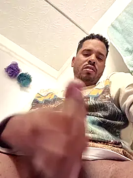 Danypeluche online show from 1, 11, 2025