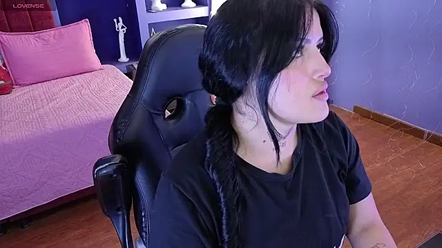 sari belle online show from 15, 12, 2025