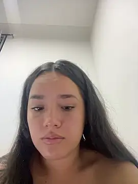 Luciaparker03 online show from 18, 7, 2026