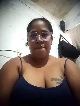 Big ass submissive online show from 27, 2, 2026