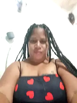 Big ass submissive online show from 12, 4, 2026