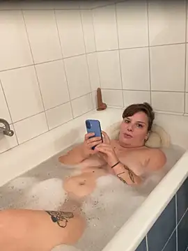 Debbie05 online show from 13, 9, 2025