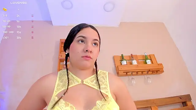  miss mia online show from 1, 11, 2025