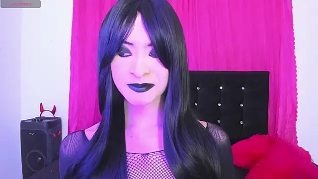 cutenaked 8 online show from 23, 7, 2026