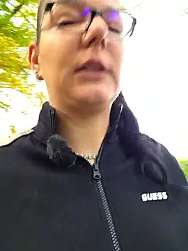 Swiss Lady online show from 29, 10, 2025