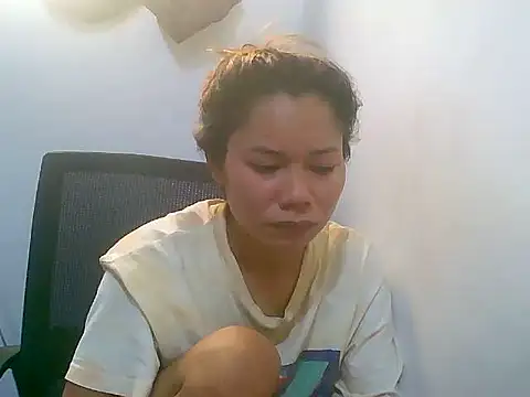 Sweeetgurll online show from 11, 6, 2026
