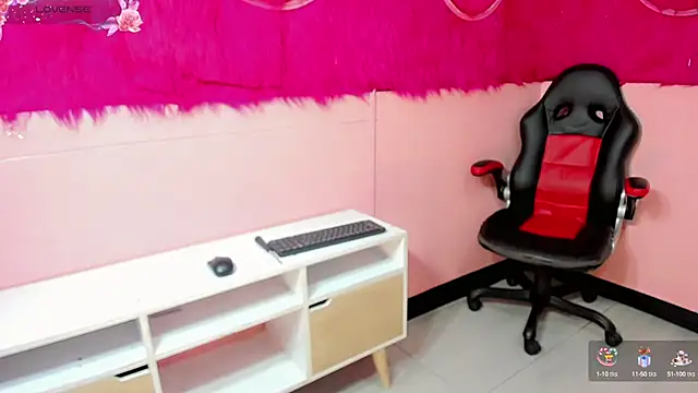 Natasha clifford online show from 13, 9, 2025