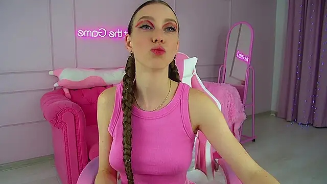 Snapshot of VeronicaVances chatting on 19, 9, 2025 VeronicaVances online show from 19, 9, 2025