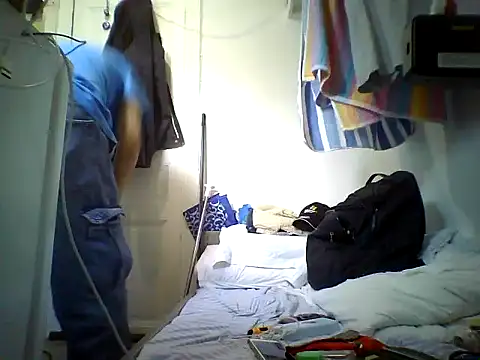 Snapshot of masculado69 chatting on 31, 10, 2025 masculado69 online show from 31, 10, 2025