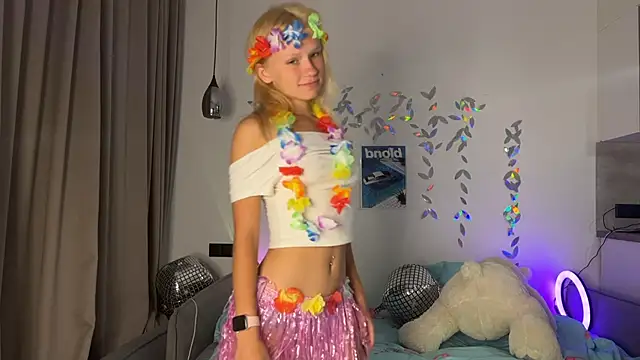 lxsundollyxl online show from 4, 10, 2025