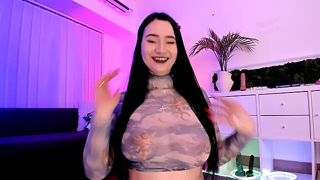 Mary Lori online show from 25, 4, 2026