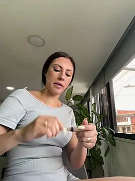 Isabellaa Palacios online show from 27, 4, 2026