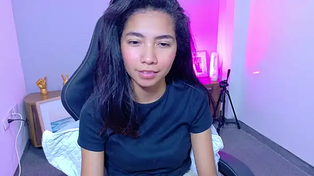 luna roja25 online show from 11, 2, 2026