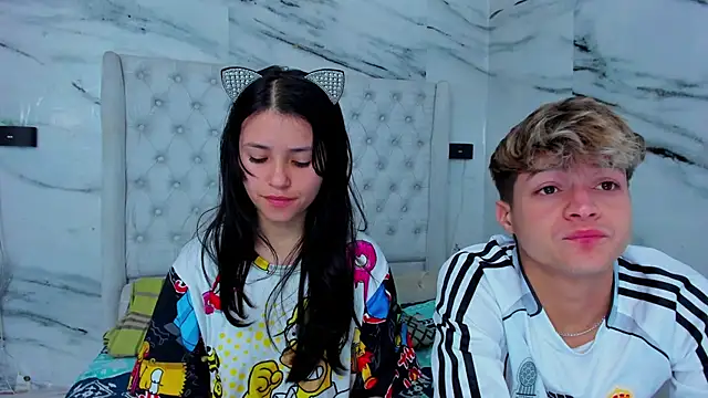 Ari and Storm online show from 20, 11, 2025