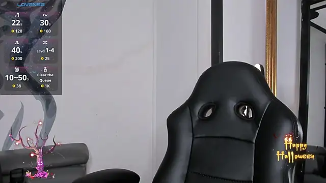 Snapshot of LiamDeep chatting on 13, 10, 2025 LiamDeep online show from 13, 10, 2025