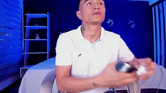 LiamDeep online show from 28, 4, 2026