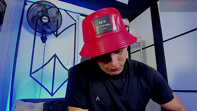 Snapshot of LiamDeep chatting on 7, 6, 2026 LiamDeep online show from 7, 6, 2026