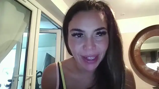 Saucy-Sharna online show from 24, 10, 2025