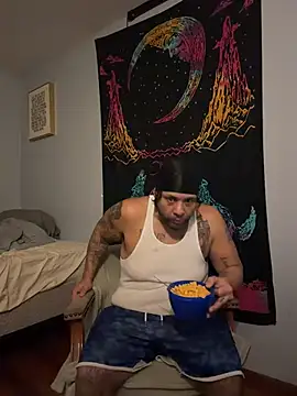 Snapshot of Lunablu13 chatting on 6, 3, 2026 Lunablu13 online show from 6, 3, 2026