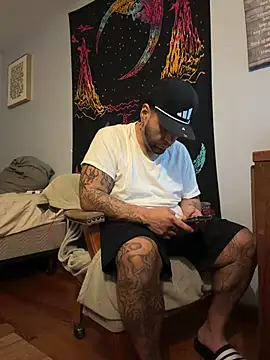 Snapshot of Lunablu13 chatting on 10, 3, 2026 Lunablu13 online show from 10, 3, 2026