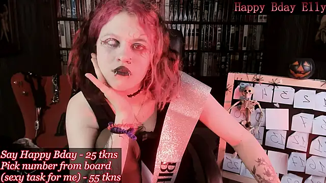 NoelleGothicShadow online show from 25, 10, 2025