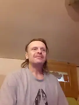 Snapshot of Kuba_Gd chatting on 2, 2, 2025 Kuba Gd online show from 2, 2, 2025