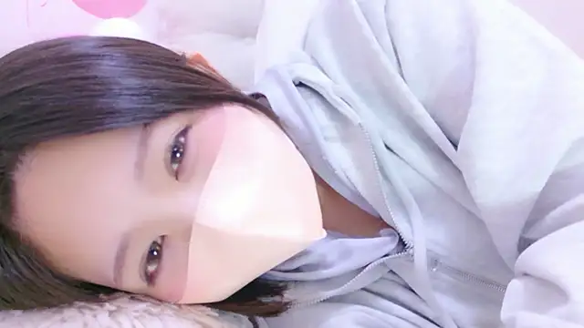 Hinata Sun online show from 14, 4, 2026