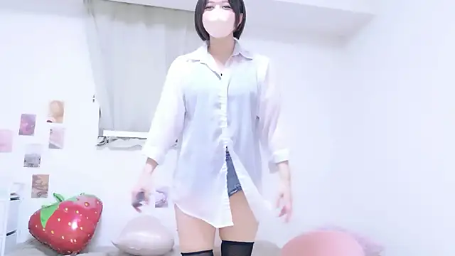 Hinata Sun online show from 23, 4, 2026