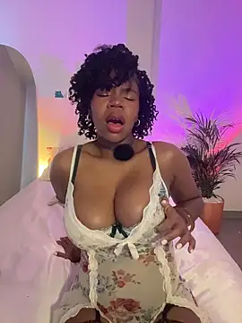 Sweet-Jade online show from 7, 6, 2026