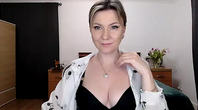 Snapshot of ParadiseAlina chatting on 20, 1, 2025 ParadiseAlina online show from 20, 1, 2025