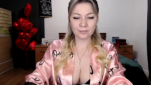 Snapshot of ParadiseAlina chatting on 15, 2, 2026 ParadiseAlina online show from 15, 2, 2026