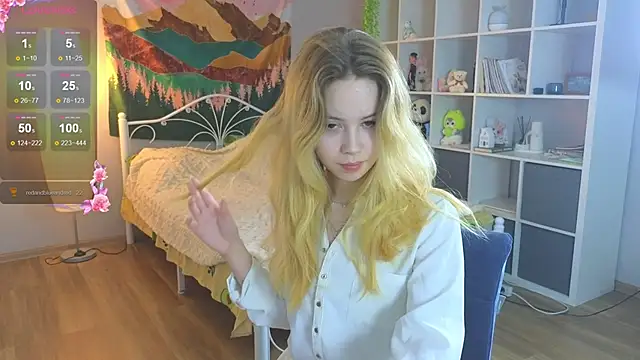 Wendy Cutie online show from 13, 9, 2025