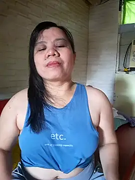 hotlyn45 online show from 13, 7, 2026
