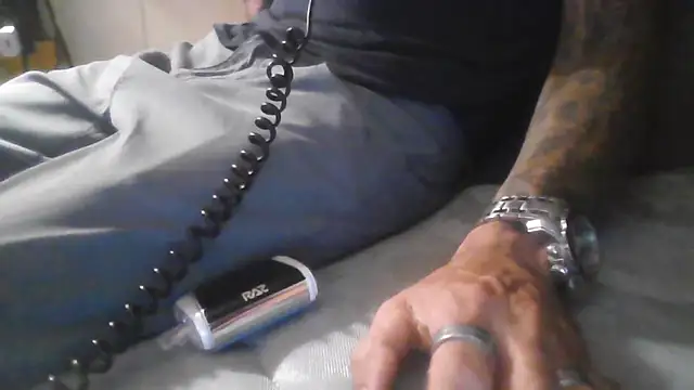 crassanova online show from 26, 10, 2025