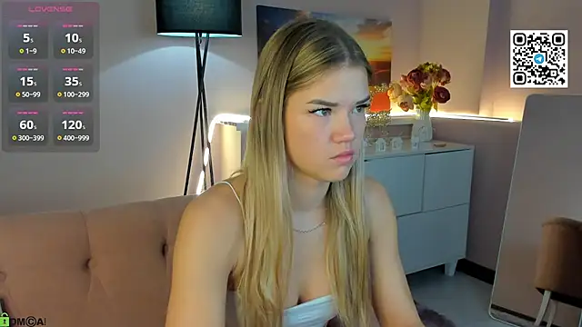 CherryLexi  online show from 24, 4, 2026