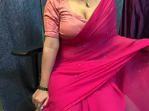 YoursSuku online show from 2, 10, 2025