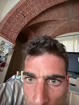 marconeilbiacco99 online show from 9, 4, 2026