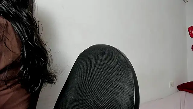 Snapshot of Laura_and_Kevin chatting on 23, 2, 2026 Laura and Kevin online show from 23, 2, 2026