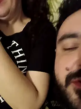 CasalTopaTudo online show from 15, 10, 2025