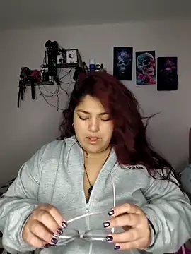 kendra lil evill online show from 25, 4, 2026