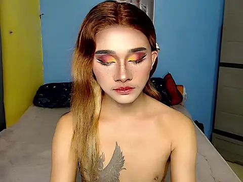 Petite HugeCock online show from 6, 7, 2026