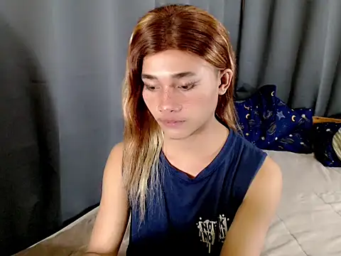 Petite HugeCock online show from 23, 7, 2026