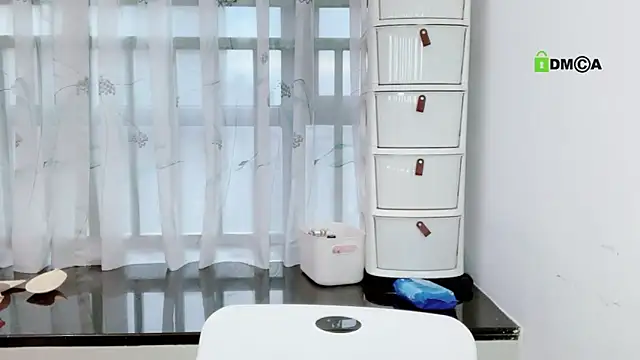 Snapshot of liuruyuan888 chatting on 28, 9, 2025 liuruyuan888 online show from 28, 9, 2025