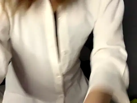 Playboy Lou8 online show from 7, 10, 2025