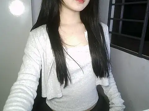 Snapshot of Annabelle-e chatting on 31, 10, 2025 Annabelle-e online show from 31, 10, 2025